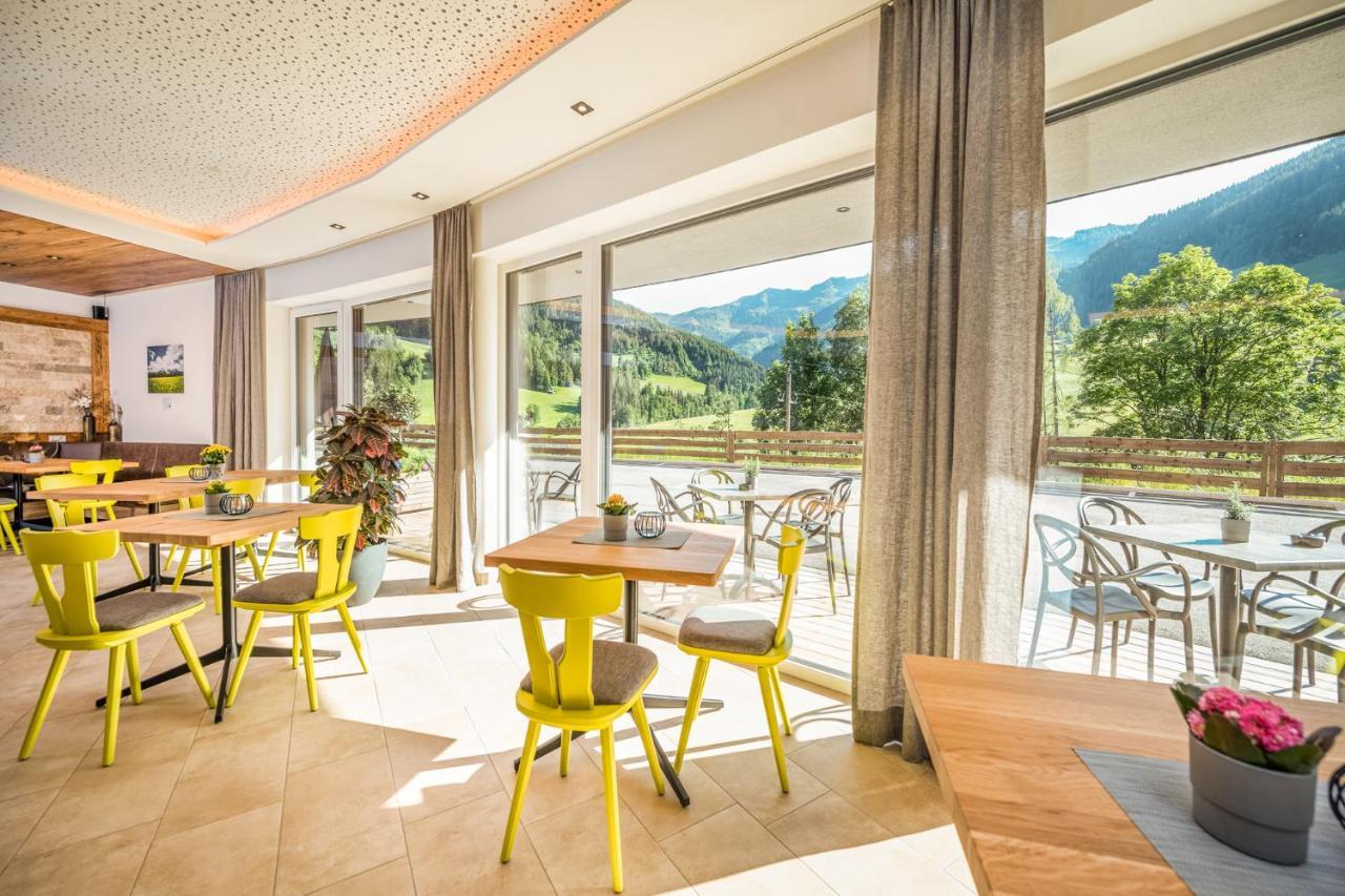 Apartmenthotel Sonnenhof Maria Alm am Steinernen Meer Buitenkant foto